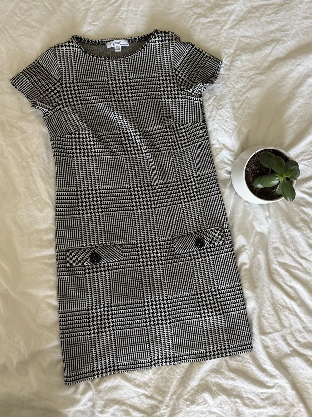 Italian Brand Piu & Piu Short Sleeve Houndstooth Mini Dress in Black and White